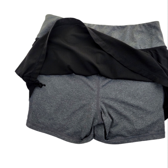 HEAD Active Tennis/Running/Workout Black and Gray Skorts - Picture 6 of 7